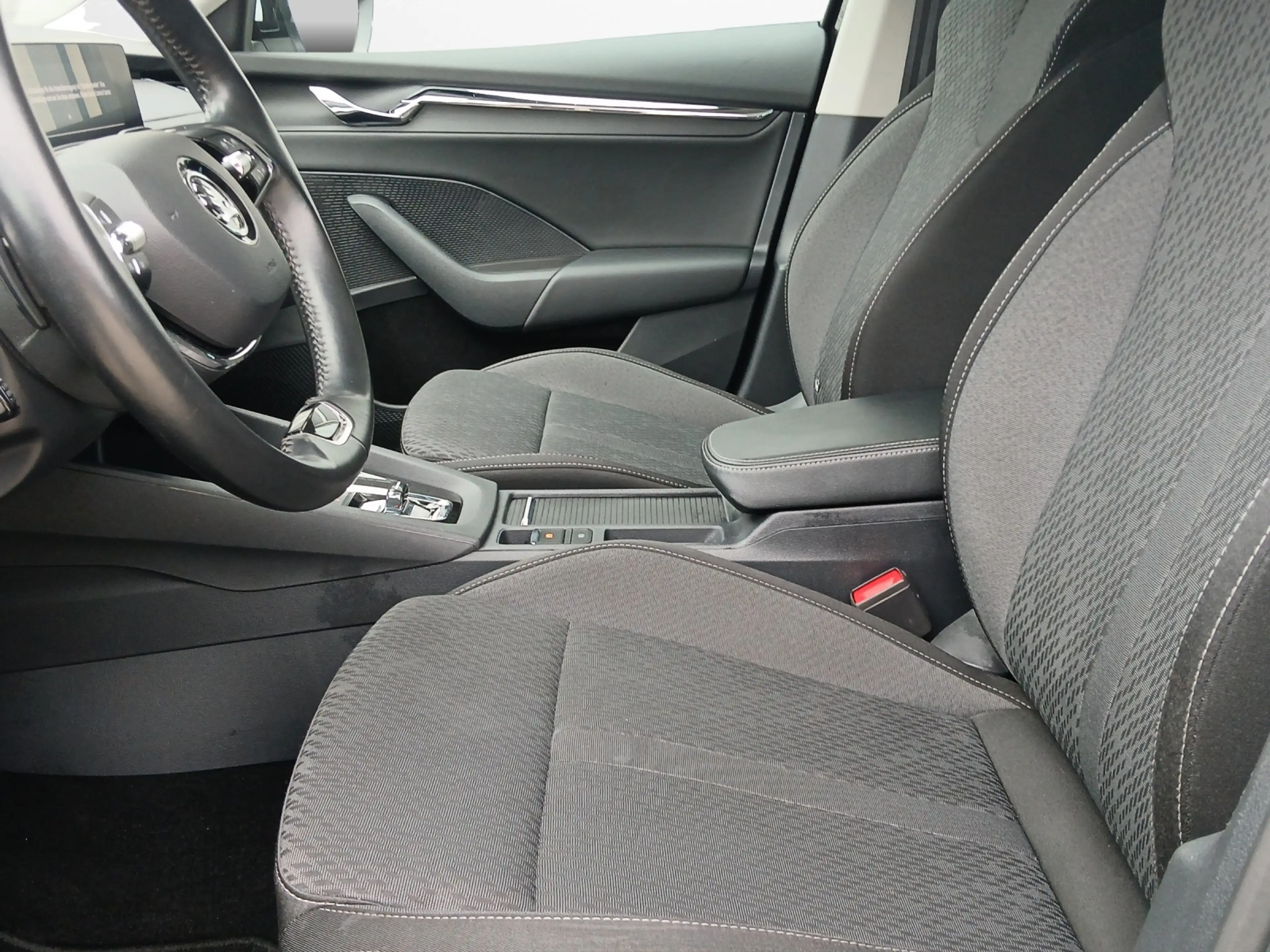 Skoda Octavia Combi 2.0 TDI DSG Style — photo 7