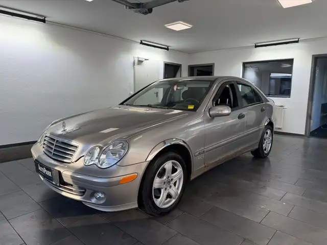 Mercedes-Benz C 200 Limousine *Kompressor*Avantgarde*
