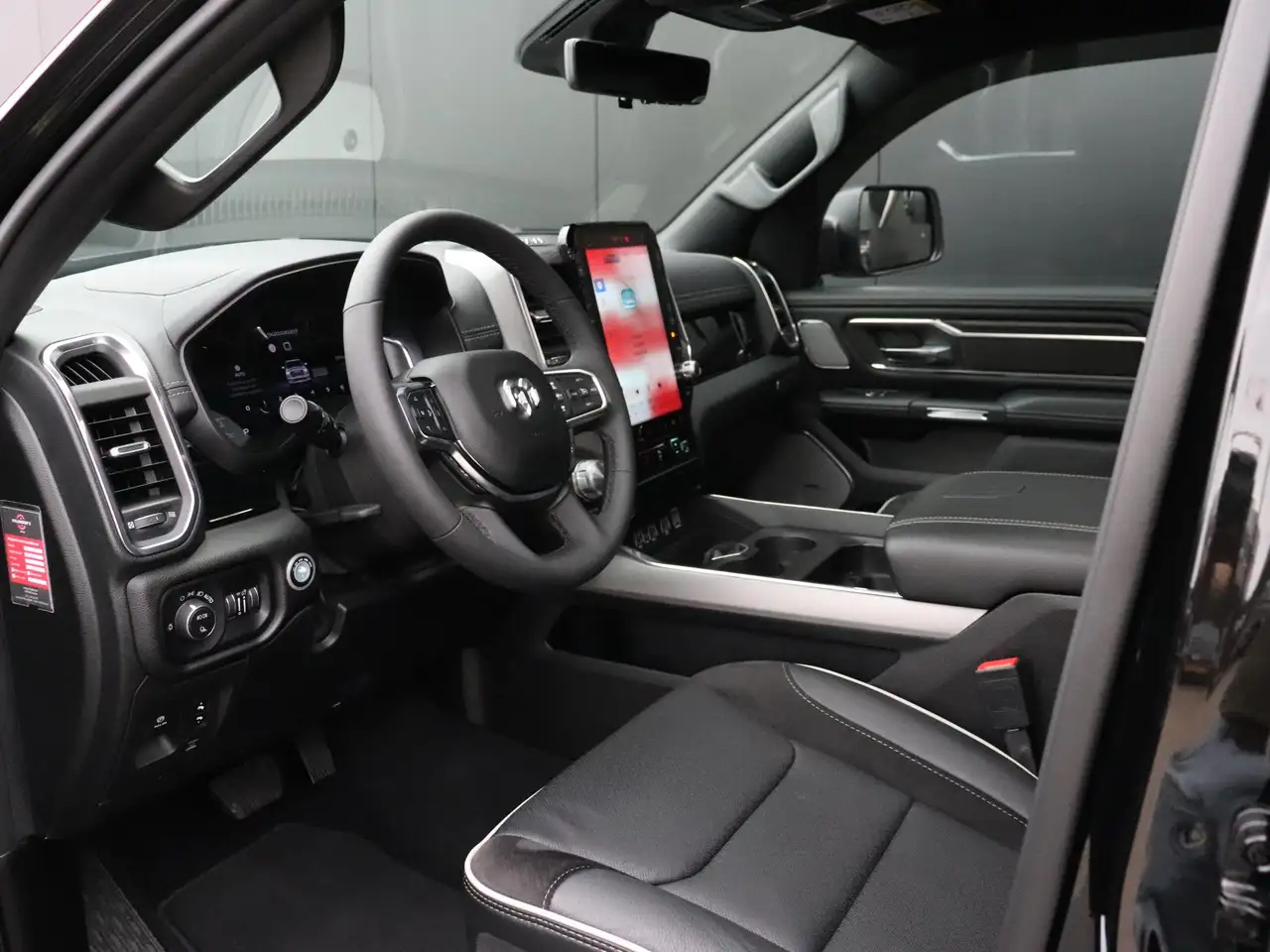 Dodge RAM 2024 — фото 14