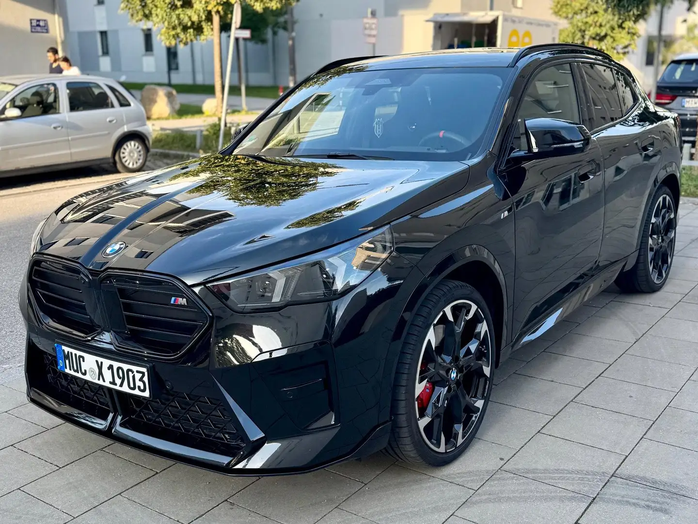 BMW X2 M M35i xDrive / M-Sportpaket Pro / Panorama Schwarz - 1