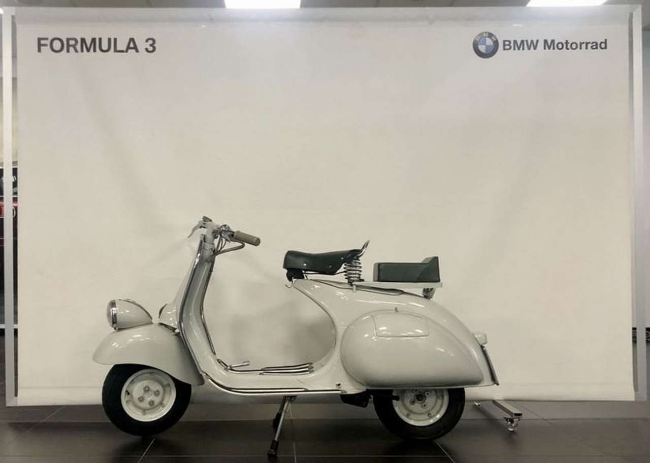 Vespa 125 Piaggio vespa 125  VN 2T 1954