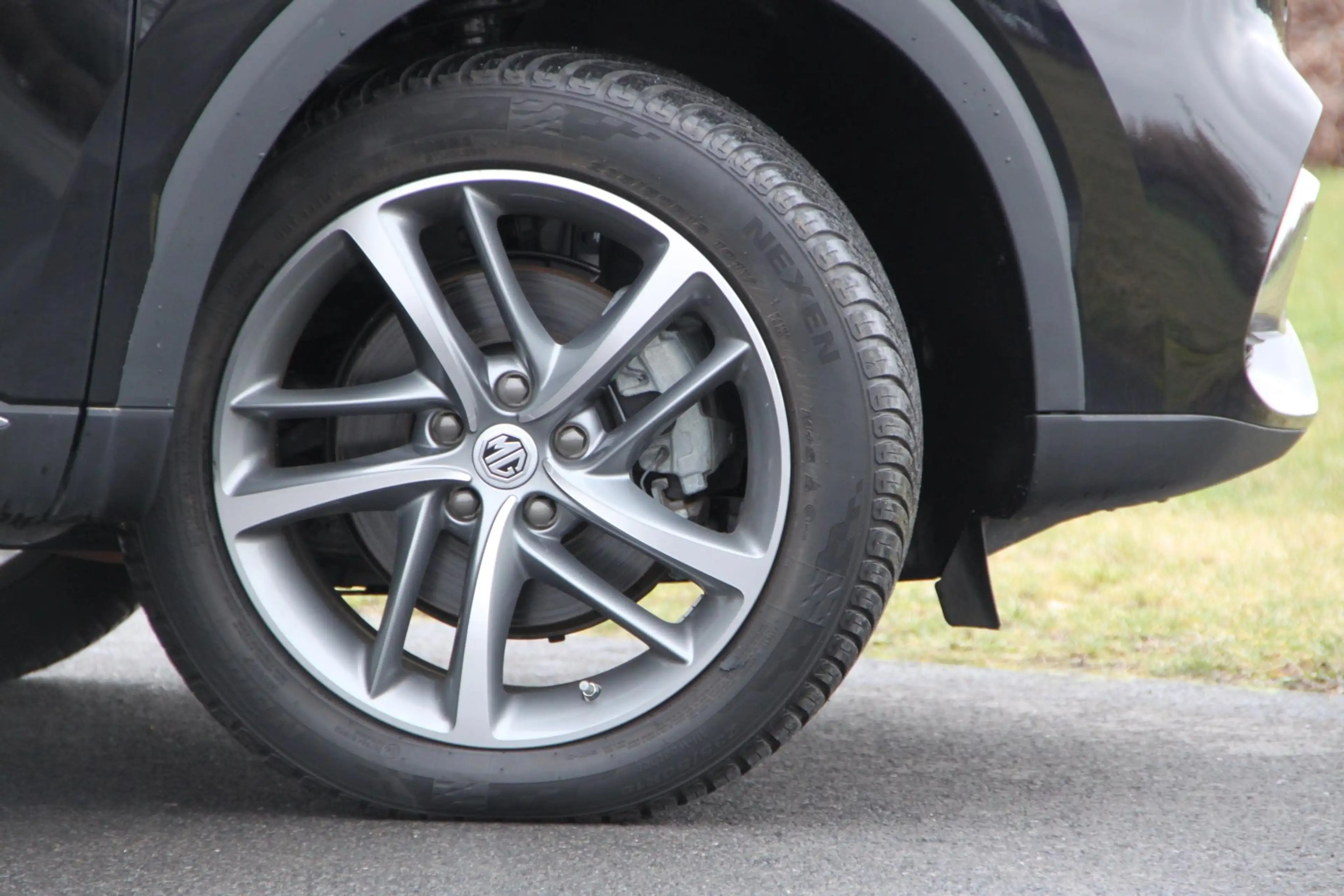MG EHS 1.5 TGDI Luxury PHEV — photo 7