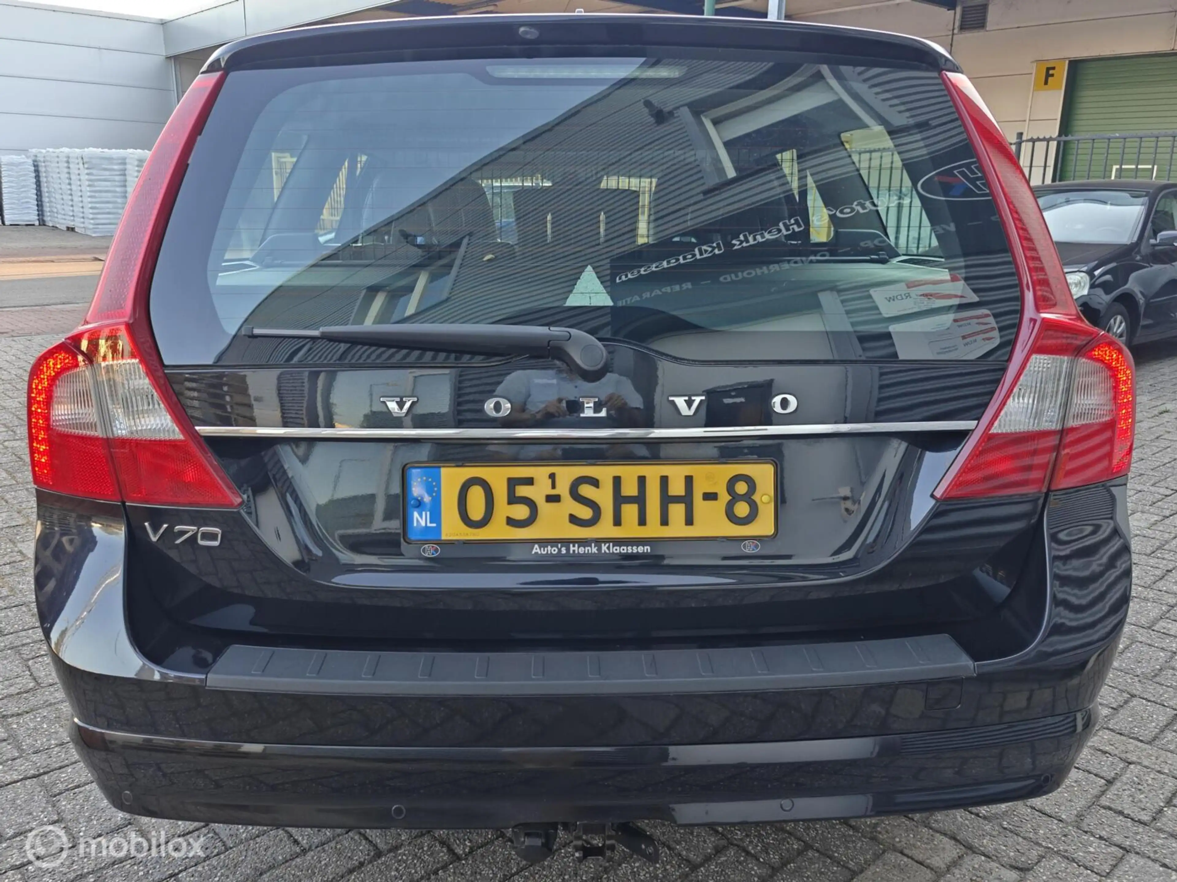 Volvo V70 1.6 T4 Limited Edition — photo 8