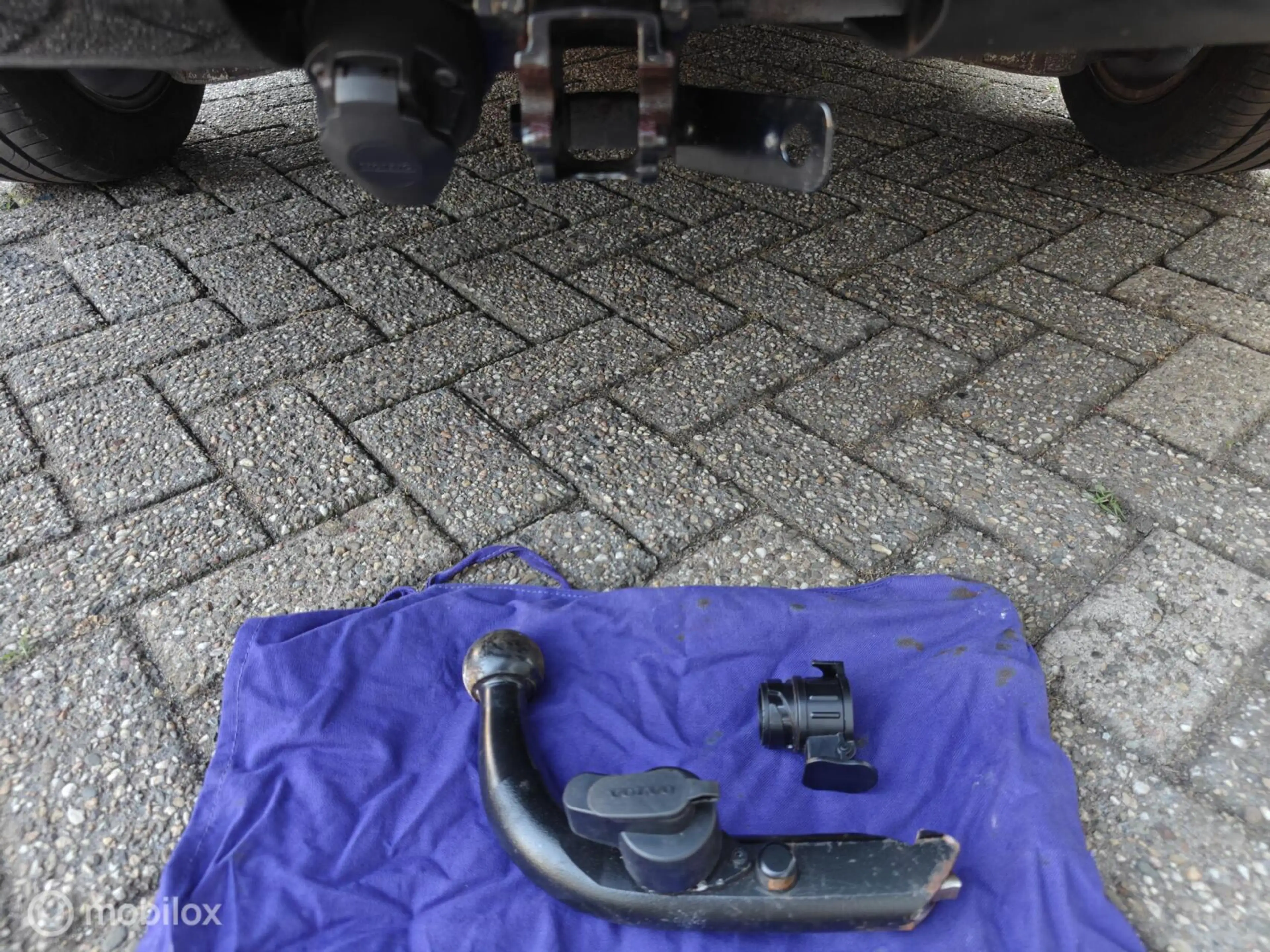 Volvo V70 1.6 T4 Limited Edition — photo 22