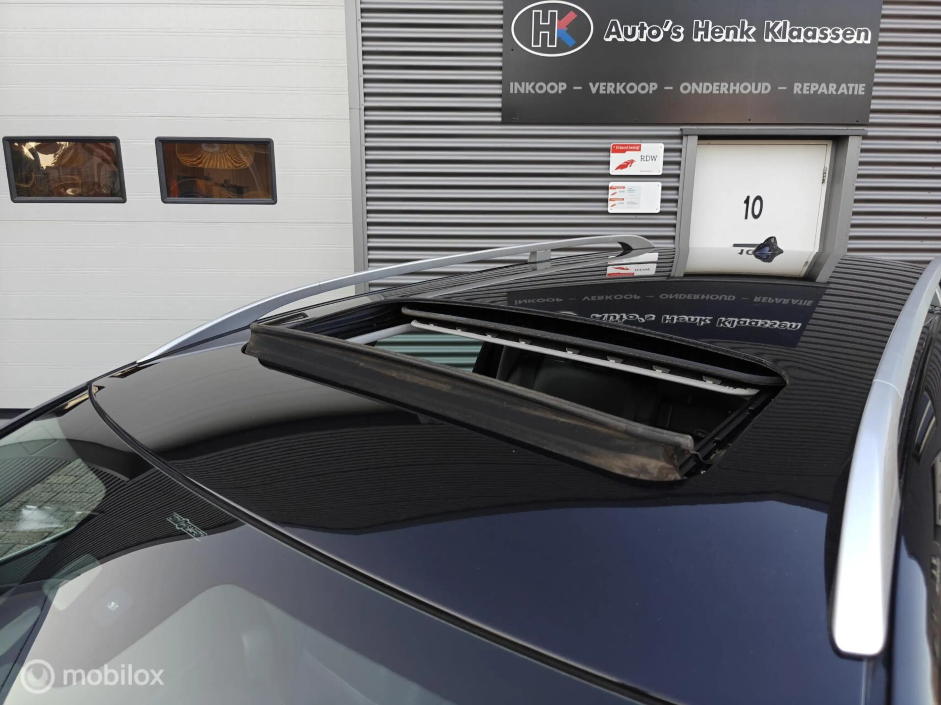 Volvo V70 1.6 T4 Limited Edition — photo 27