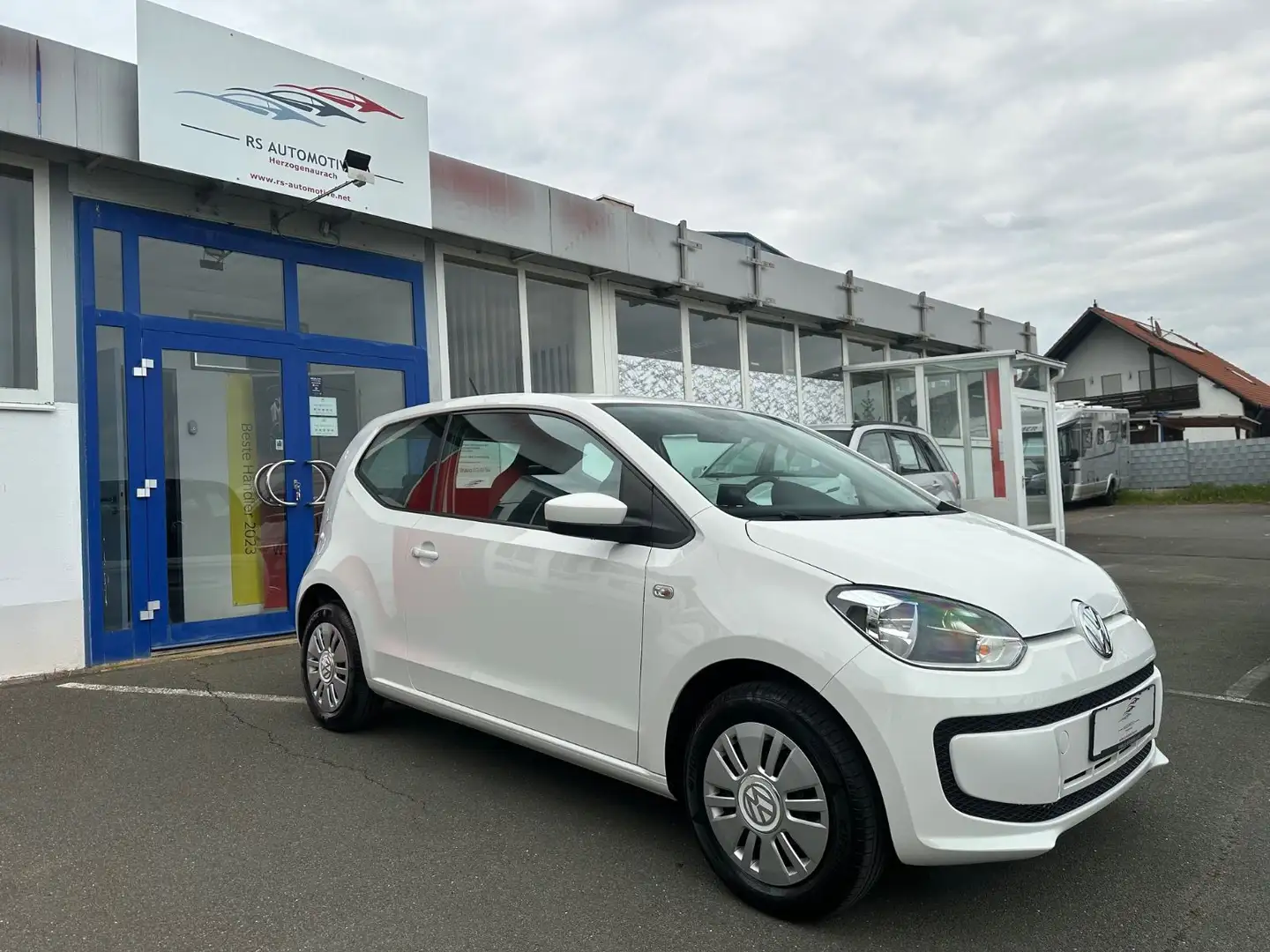Volkswagen up! move 1.0*1.Hd*eFH*Klima*RDC*Navi*Garantie* Weiß - 2