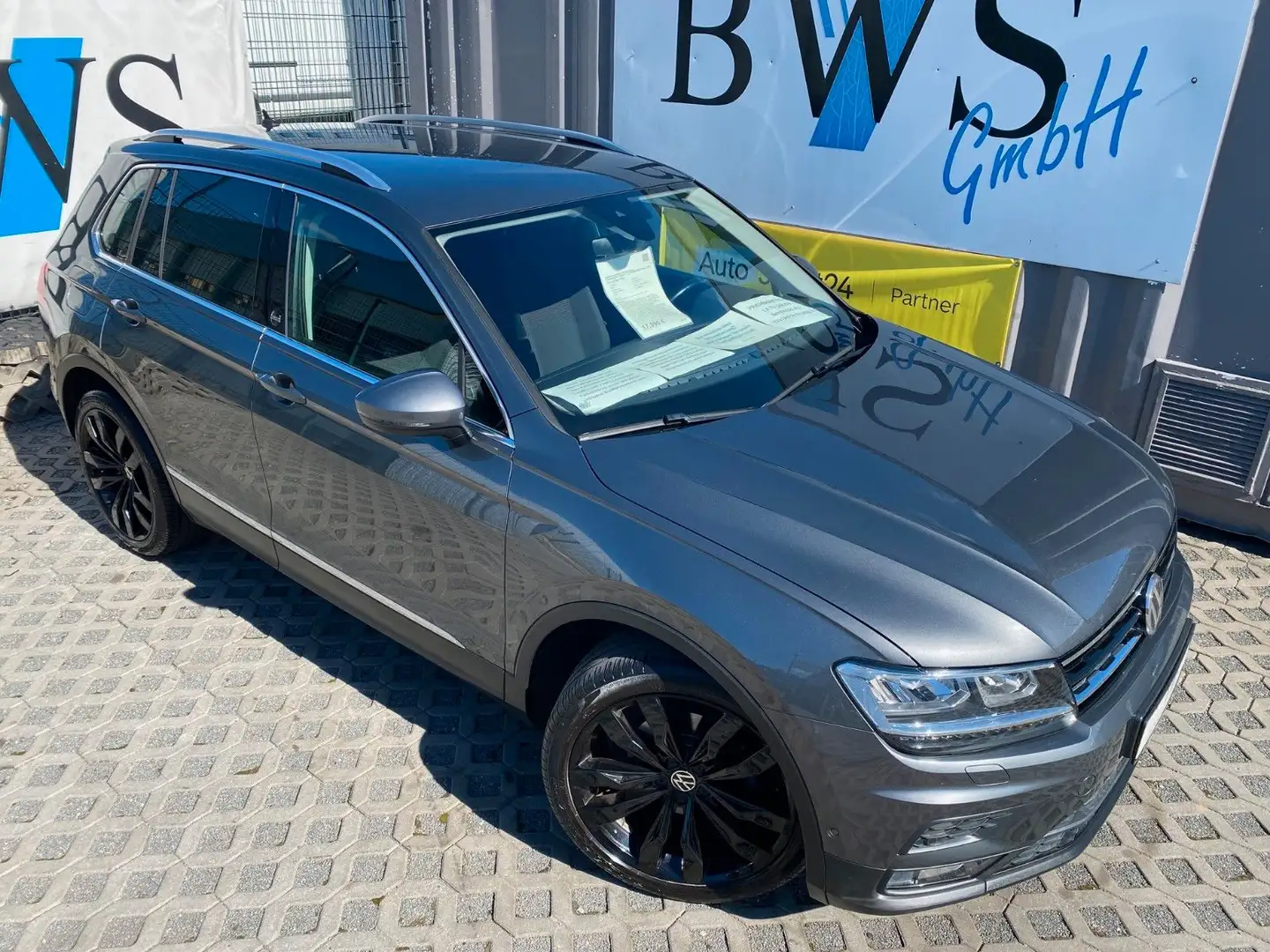 Volkswagen Tiguan 1,4 TSI/AHK/St.Heiz./LED/VirtuellCop.*ACC Grau - 2