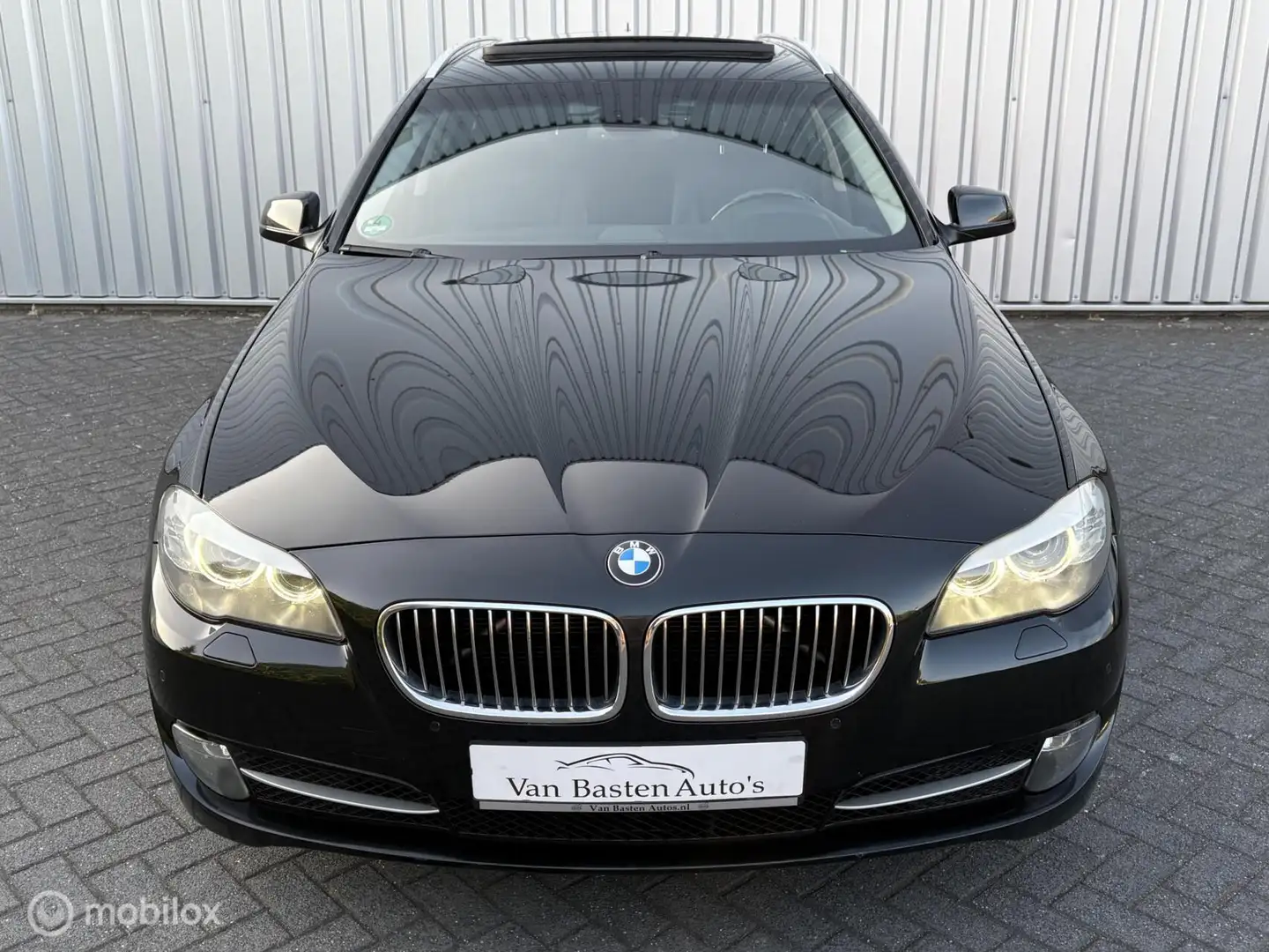 BMW 523 5-serie Touring 523i High Exe | Aut | Pano | Young Чорний - 2