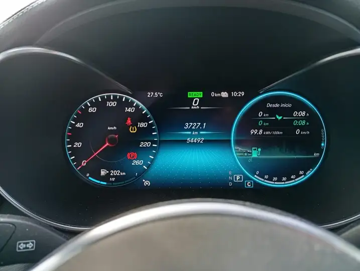 Mercedes-Benz GLC 2021, foto 23