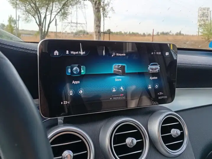 Mercedes-Benz GLC 2021, foto 30