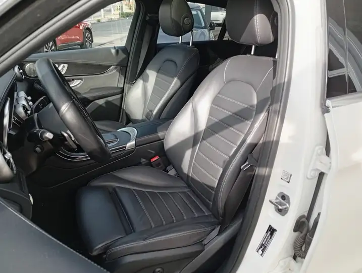 Mercedes-Benz GLC 2021, foto 9