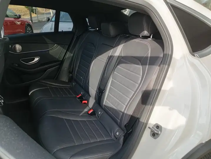 Mercedes-Benz GLC 2021, foto 10