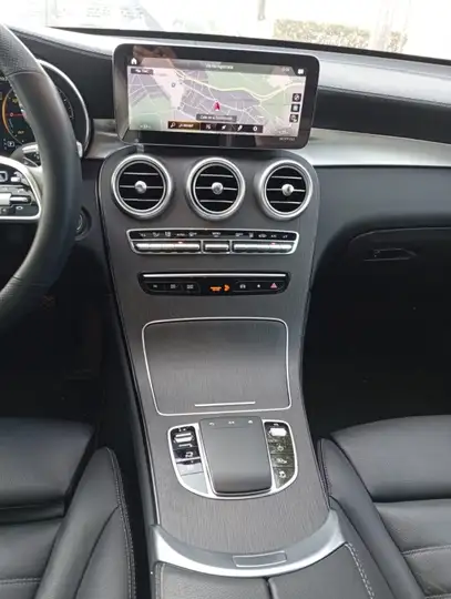 Mercedes-Benz GLC 2021, foto 38