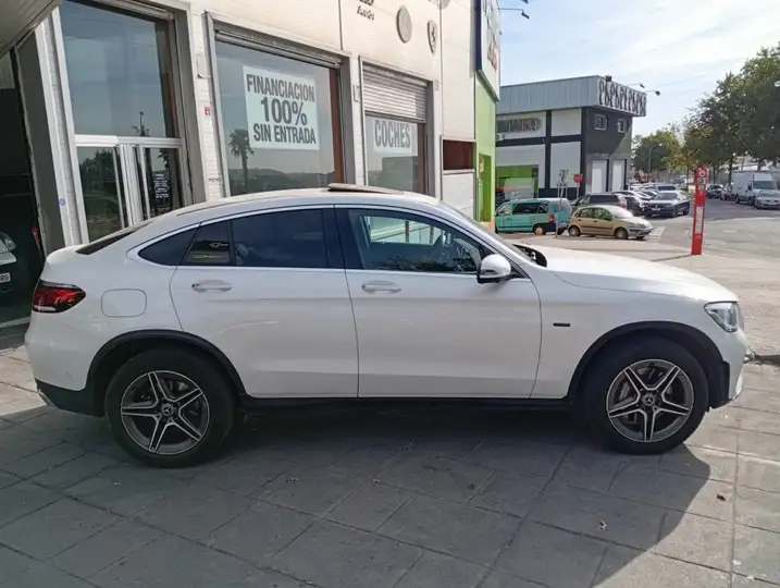 Mercedes-Benz GLC 2021, foto 7