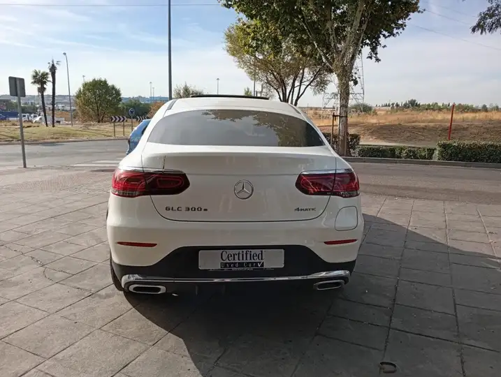 Mercedes-Benz GLC 2021, foto 5