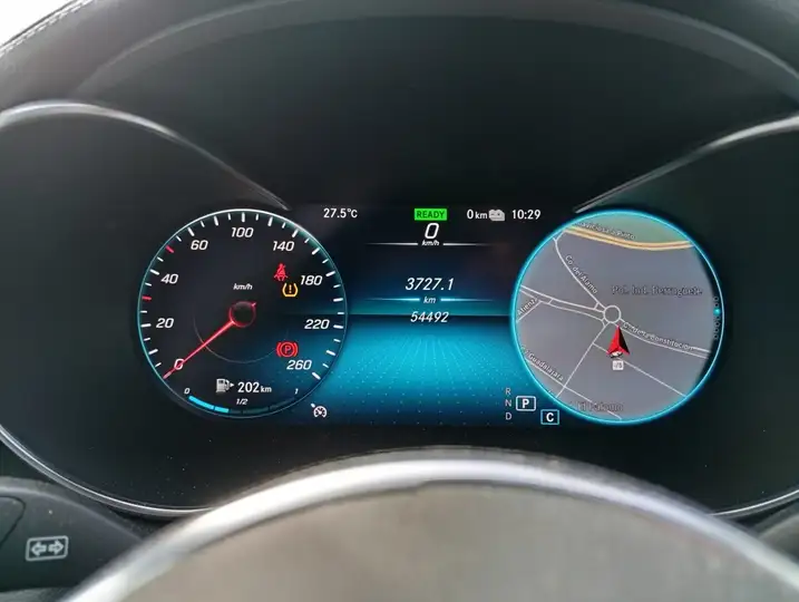 Mercedes-Benz GLC 2021, foto 11