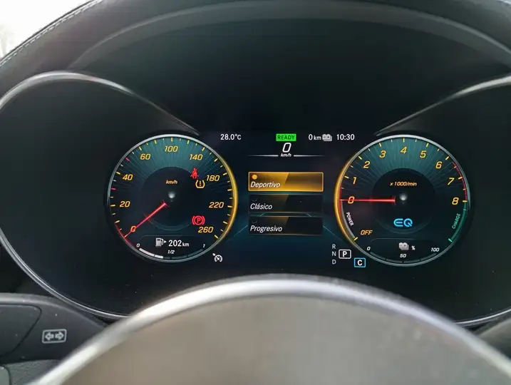 Mercedes-Benz GLC 2021, foto 19