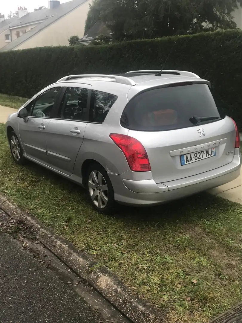 Peugeot 308 SW 1.6 HDi 110ch FAP BVM6 BLUE LION Confort Pack - 2