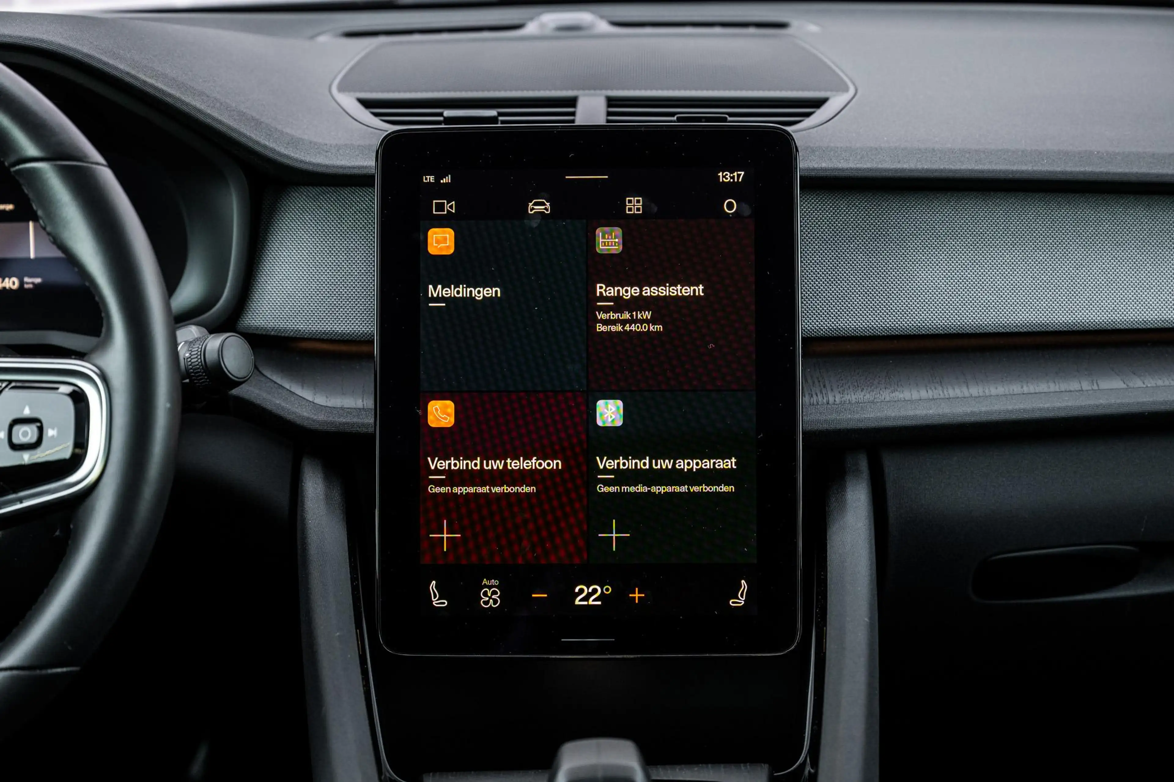 Polestar 2 Long Range Single Motor Plus 82 kWh — photo 14