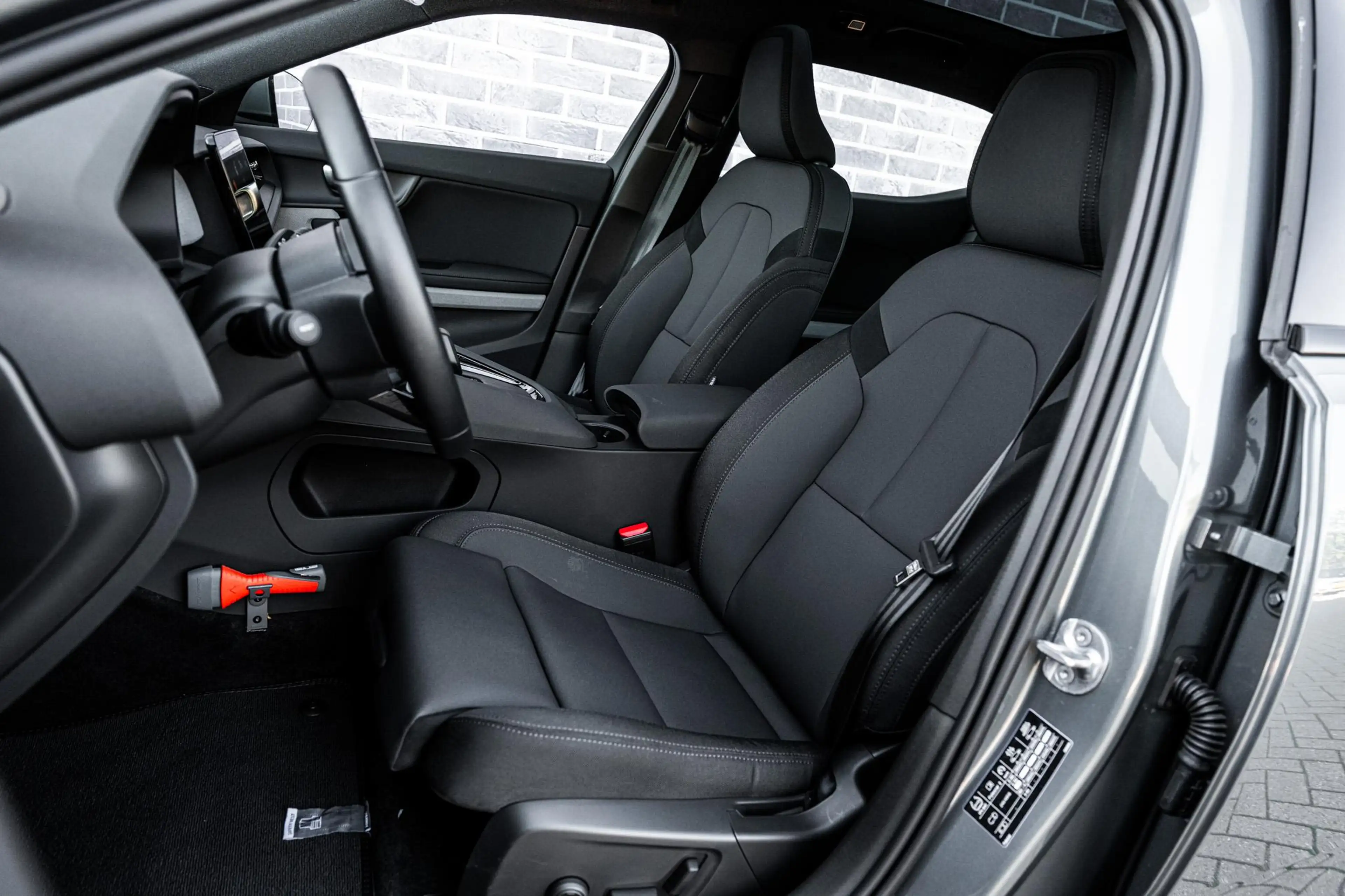 Polestar 2 Long Range Single Motor Plus 82 kWh — photo 6