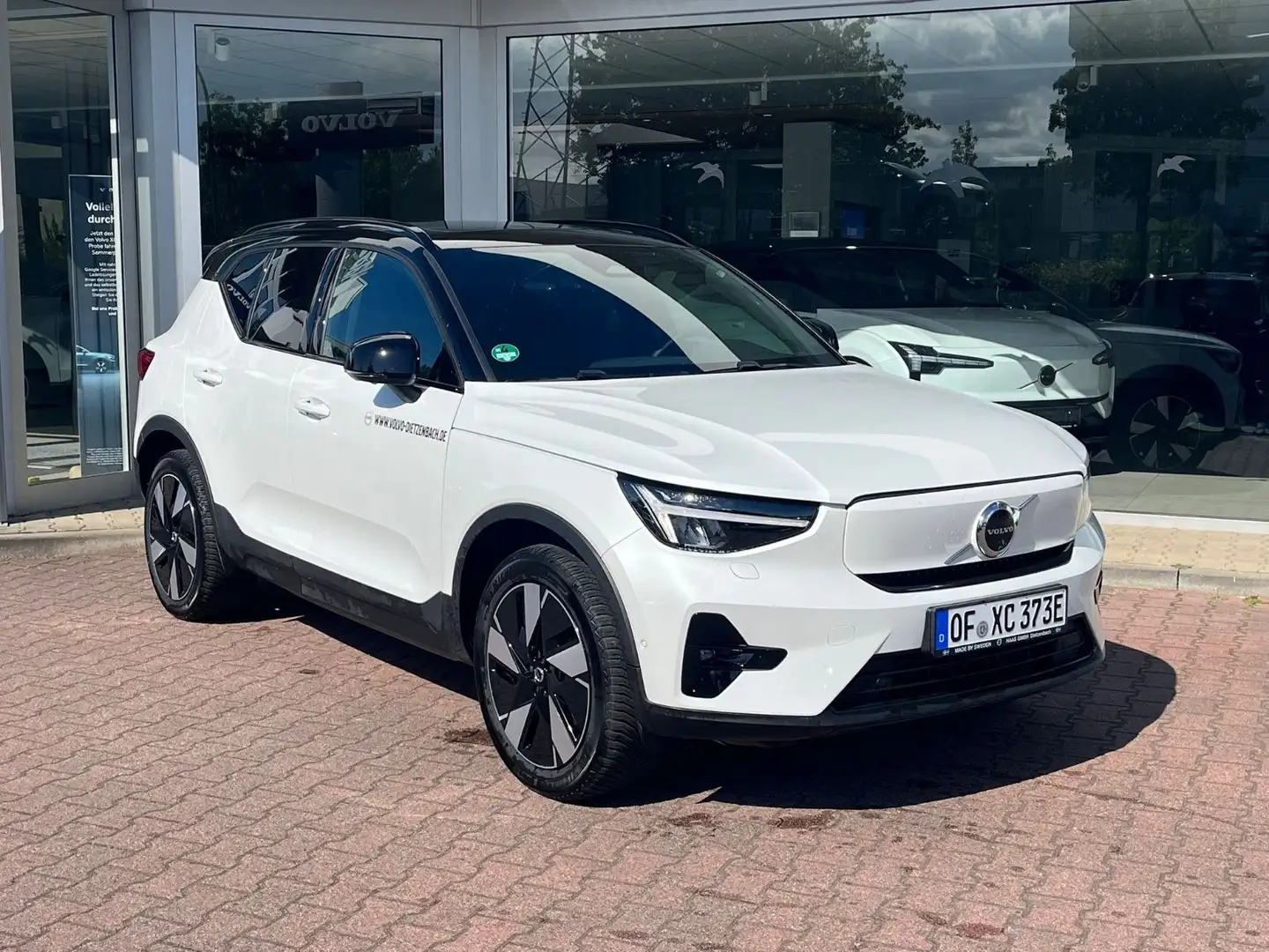 Volvo XC40 Recharge Ultimate Single Motor Ext Range Bianco - 1