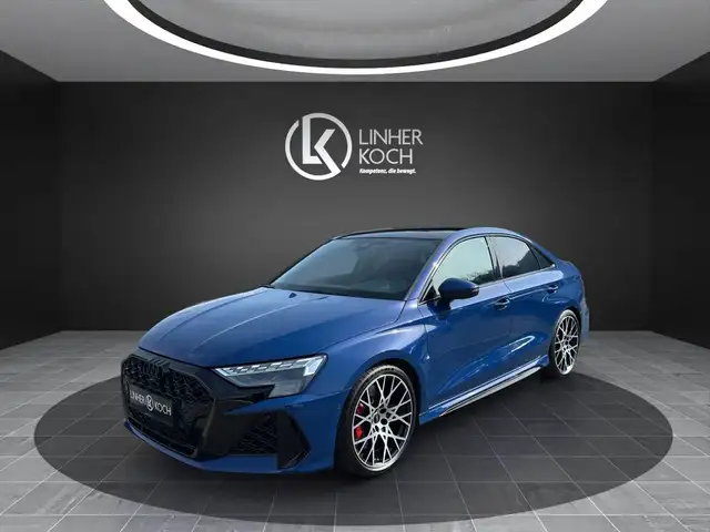 Audi Limousine ''Sport-Abgas.+Feinnappa-Leder+Pano''