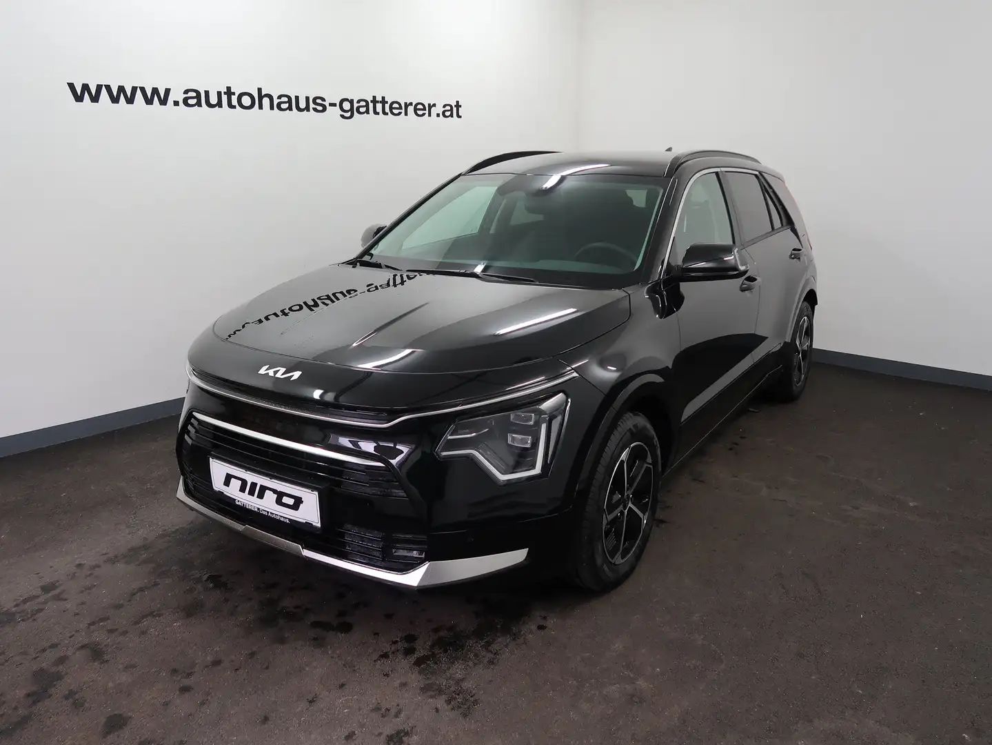 Kia Niro 1,6 GDI HEV Gold DCT Aut.Frühjahrs-Sale!!! Noir - 1