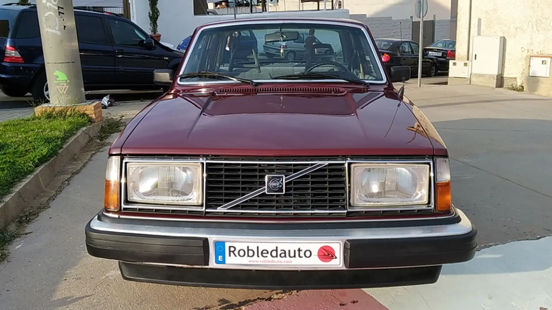 Volvo 240 244 2.3 GL Burdeos - 2