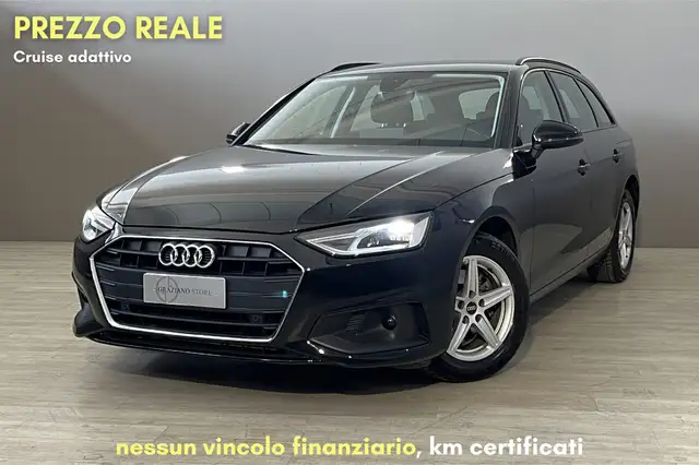 Audi A4 30 TDI MHEV S tronic Business
