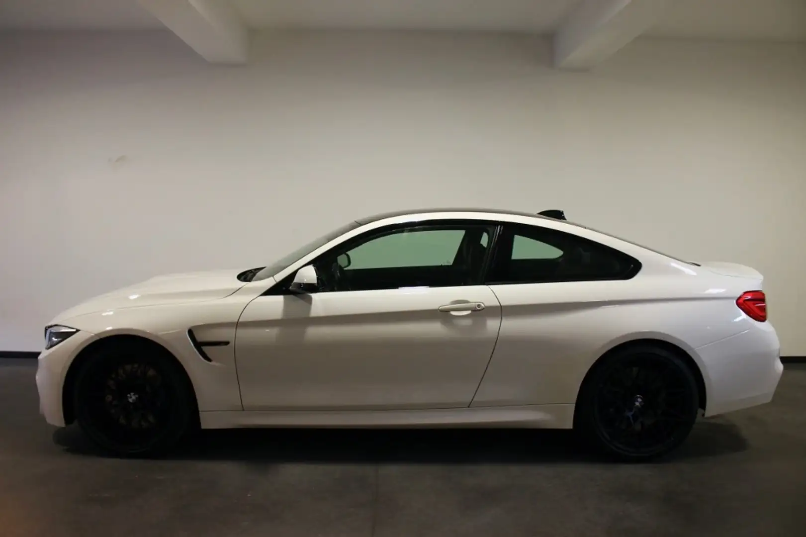 BMW M4 Competition, Camera, Navi, Harmann&Kardon, Carbon Blanco - 2