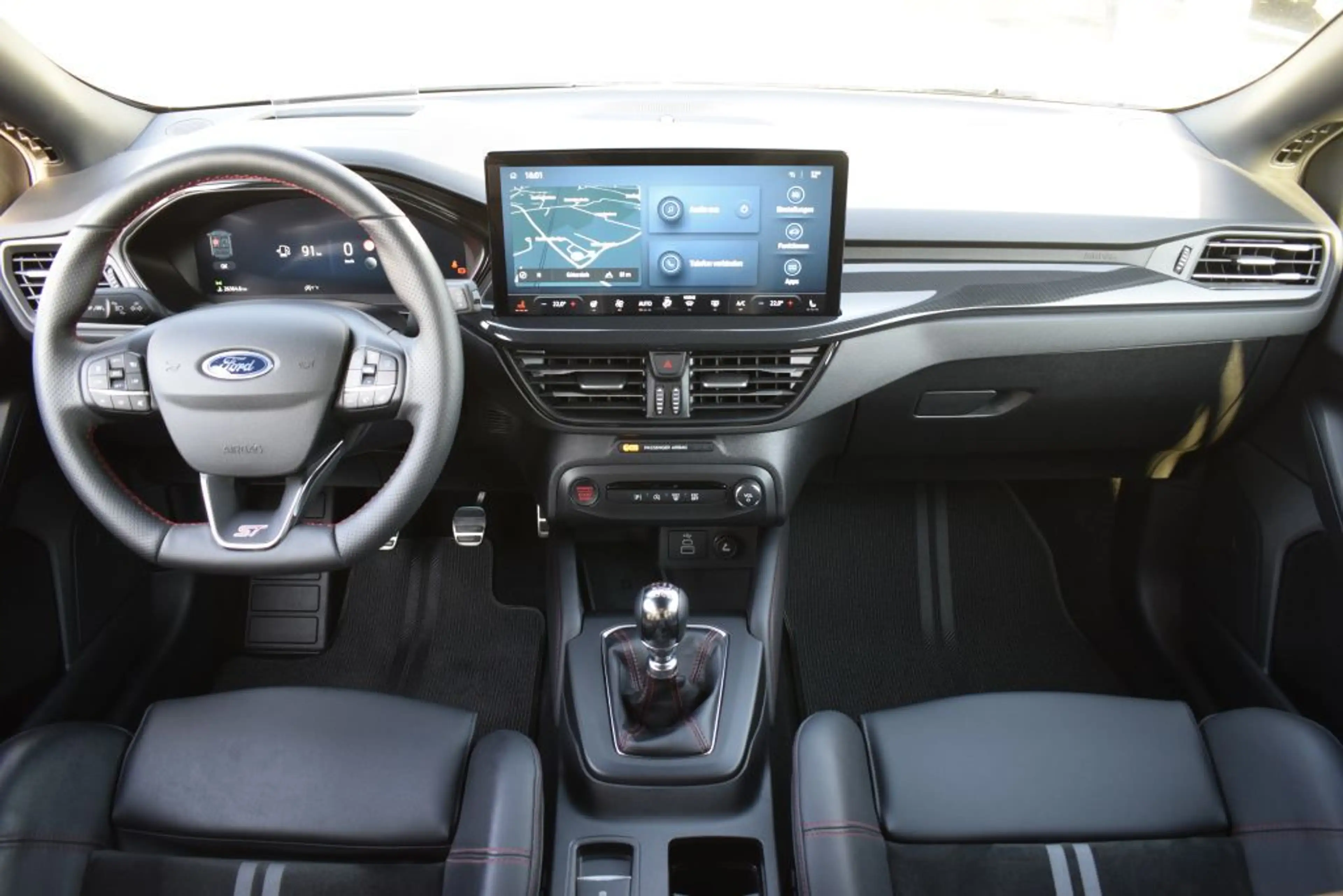 Ford Focus Turnier 2.3 ST X,Garantie,AHK,Tomason,LED — photo 12