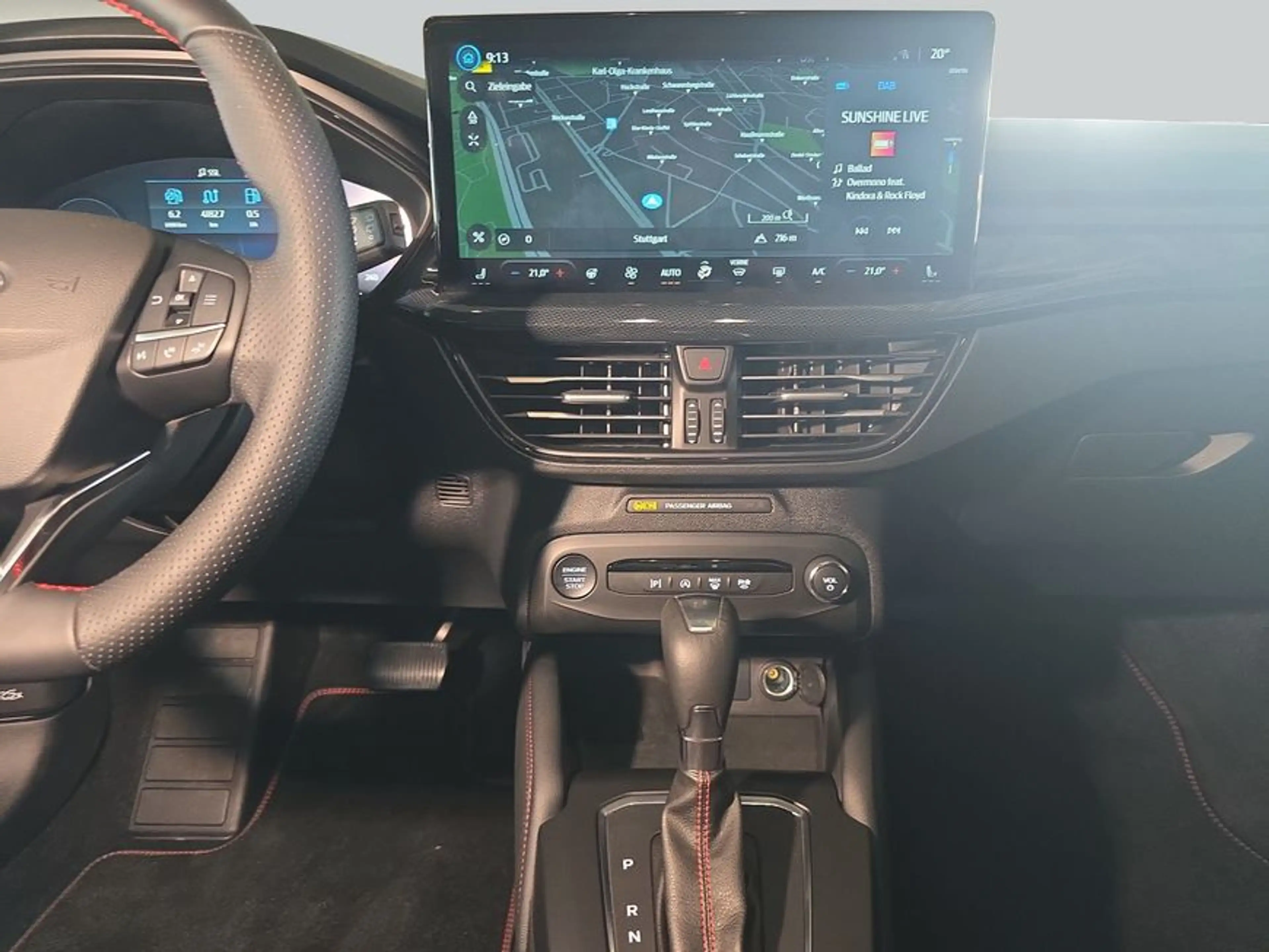 Ford Focus Turnier 1.0 EcoBoost Hybrid Aut. ST-LINE X — photo 14