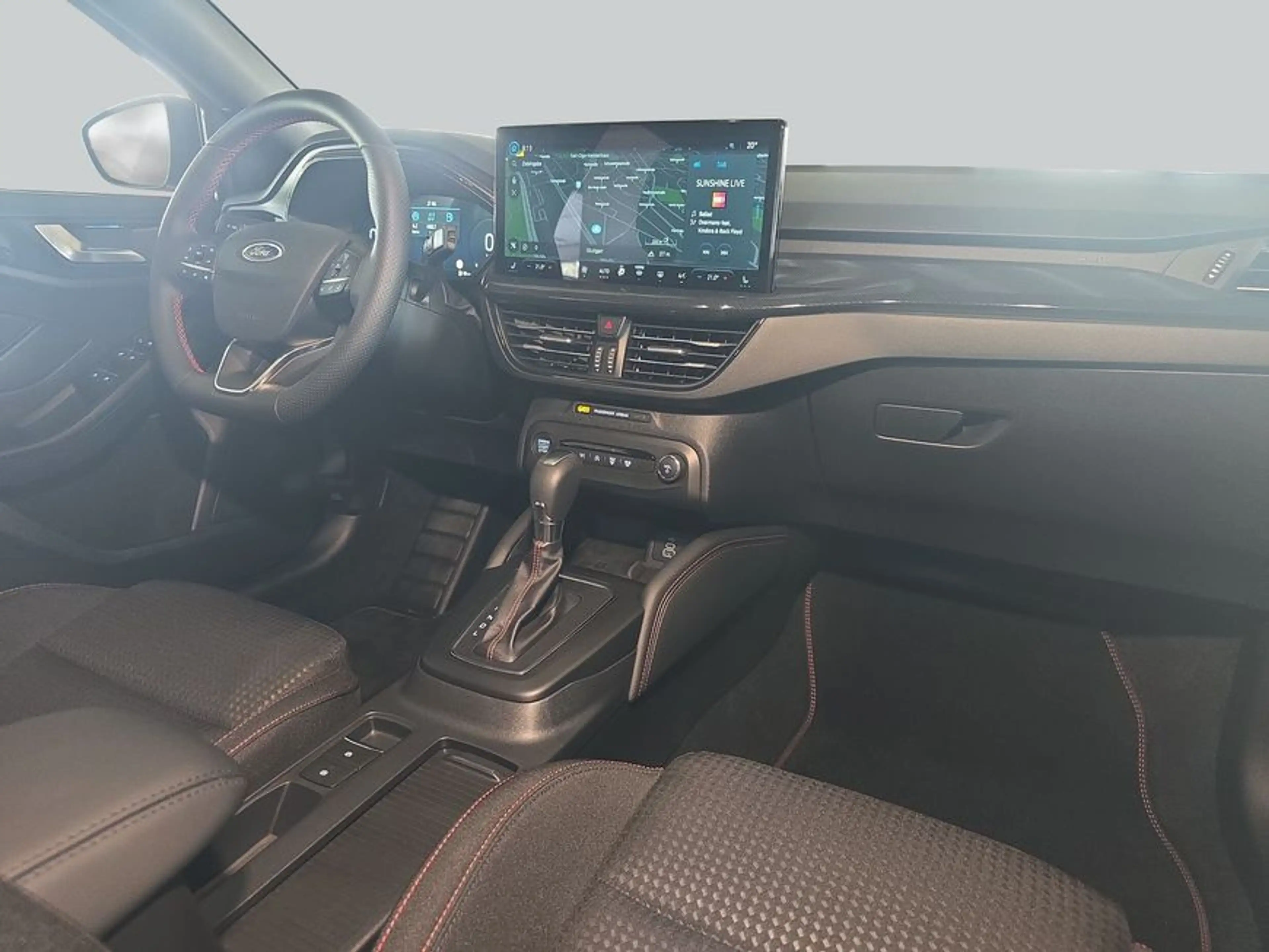 Ford Focus Turnier 1.0 EcoBoost Hybrid Aut. ST-LINE X — photo 15