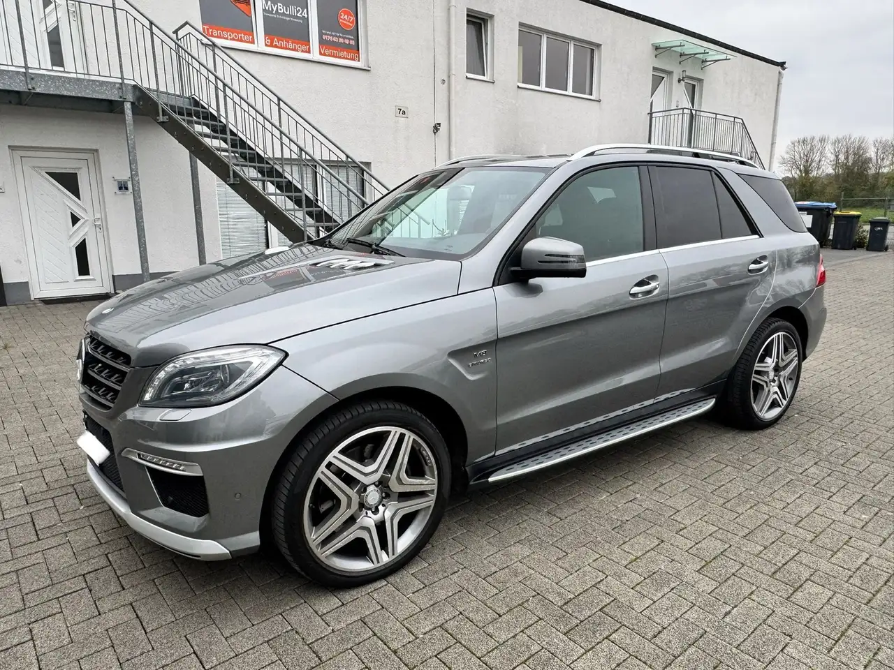 Mercedes-Benz ML 500