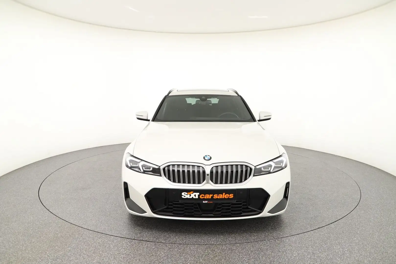 BMW 320 i M Sport ad.LED|Pano|ParkAs+Kam|HUD|ACC|AHK Blanc - 2