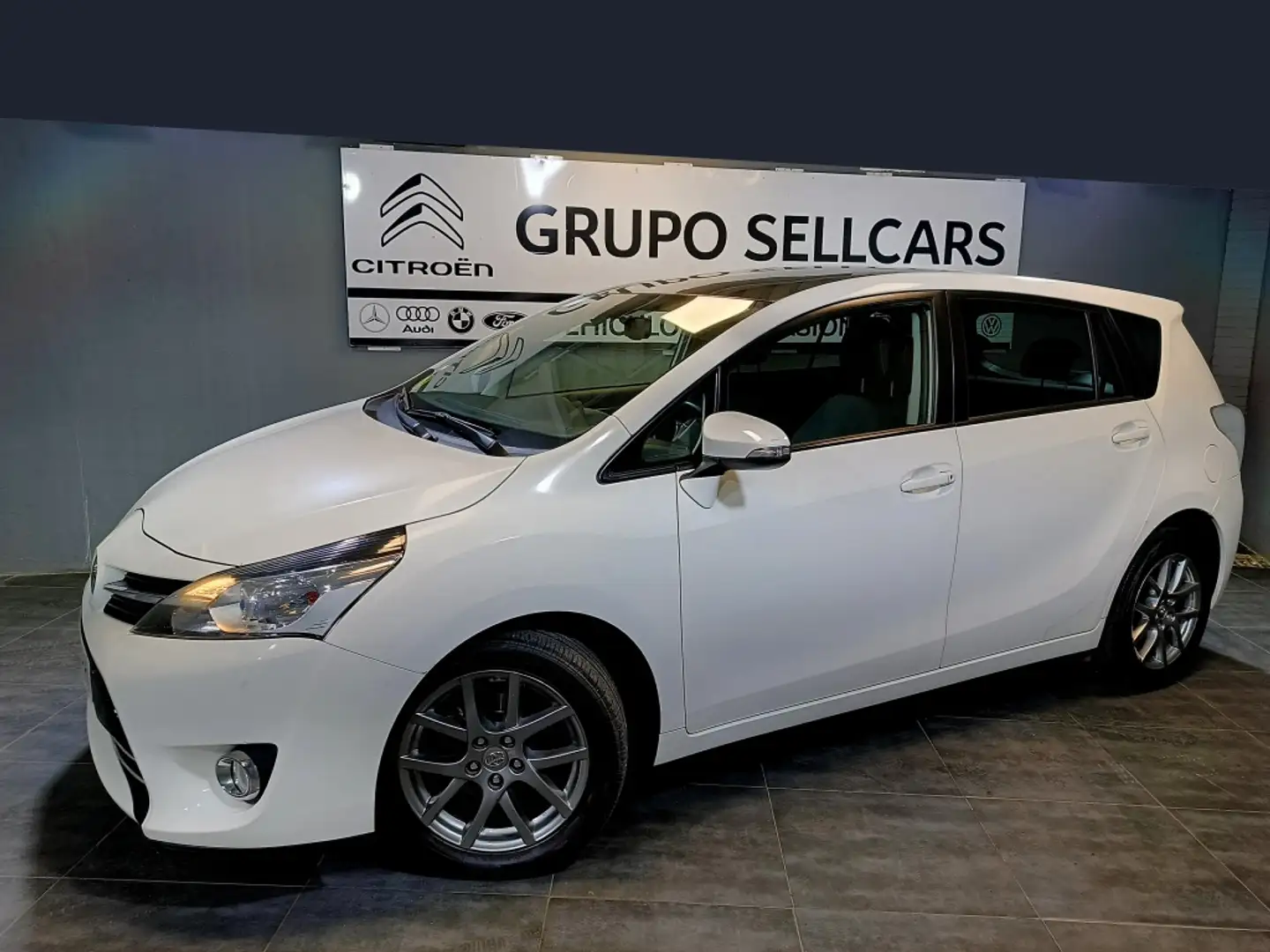 Toyota Verso 115D Advance 5pl. Blanc - 2