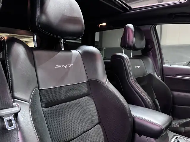 Jeep Grand Cherokee view 10