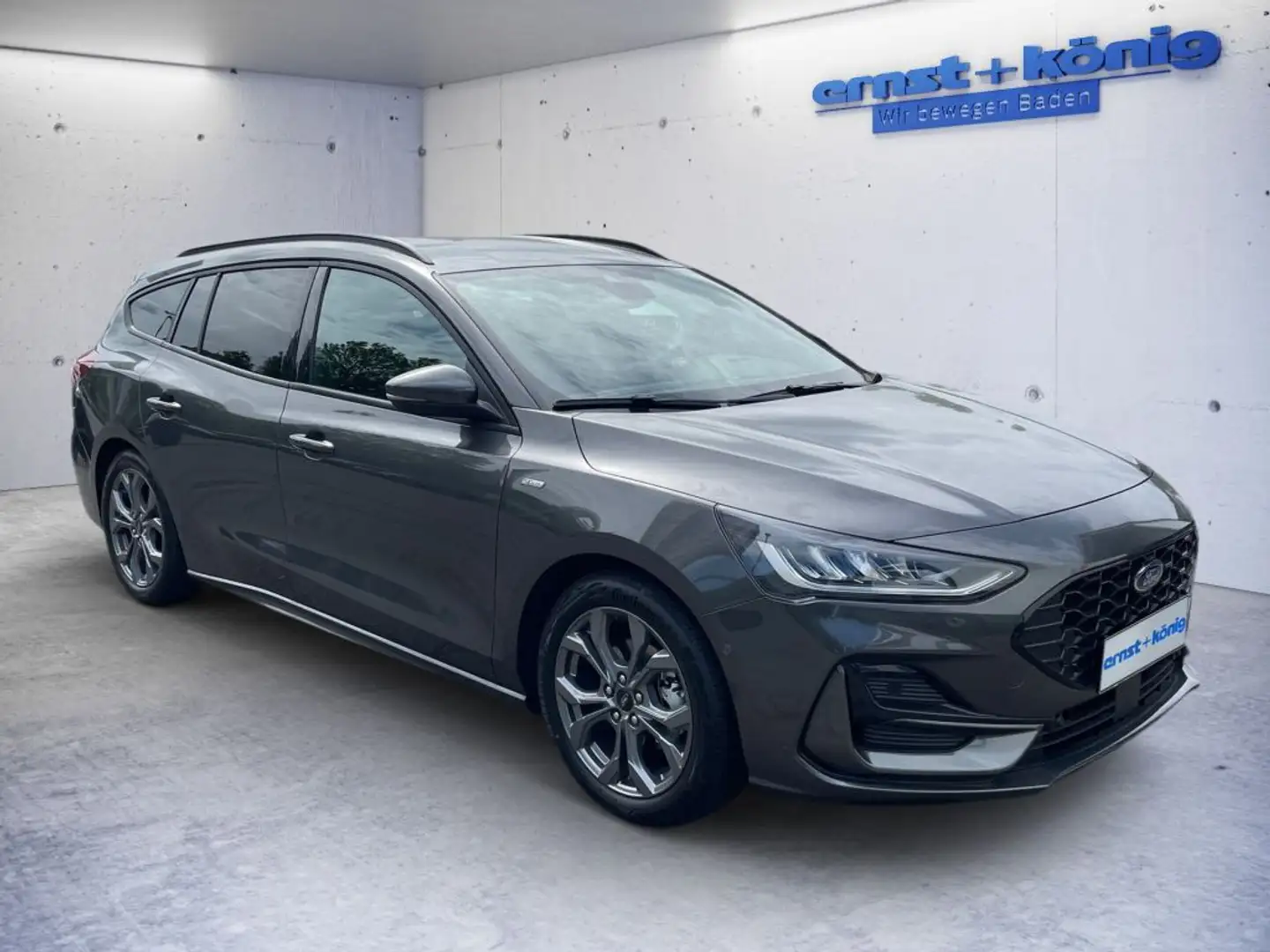 Ford Focus Turnier 1.0 EcoBoost Hybrid ST-LINE X Grau - 2