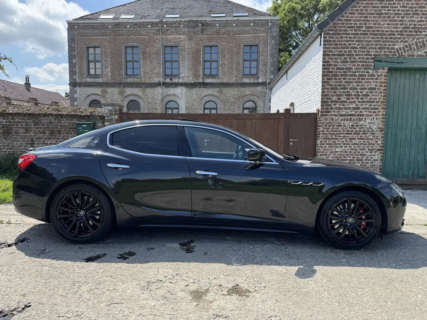 Maserati Ghibli 3.0 V6 BiTurbo S Q4 Zwart - 2