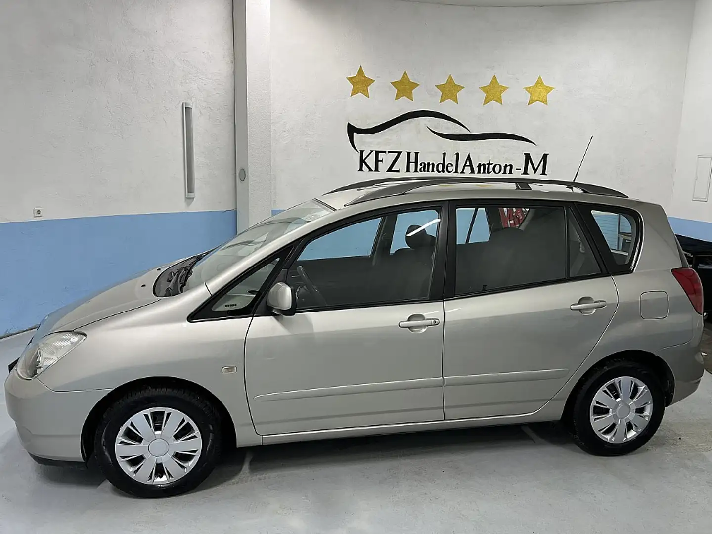 Toyota Corolla Verso 2,0 D-4D Linea Luna Ds.  * SOFORT FINANZIERUNG ... Grau - 2