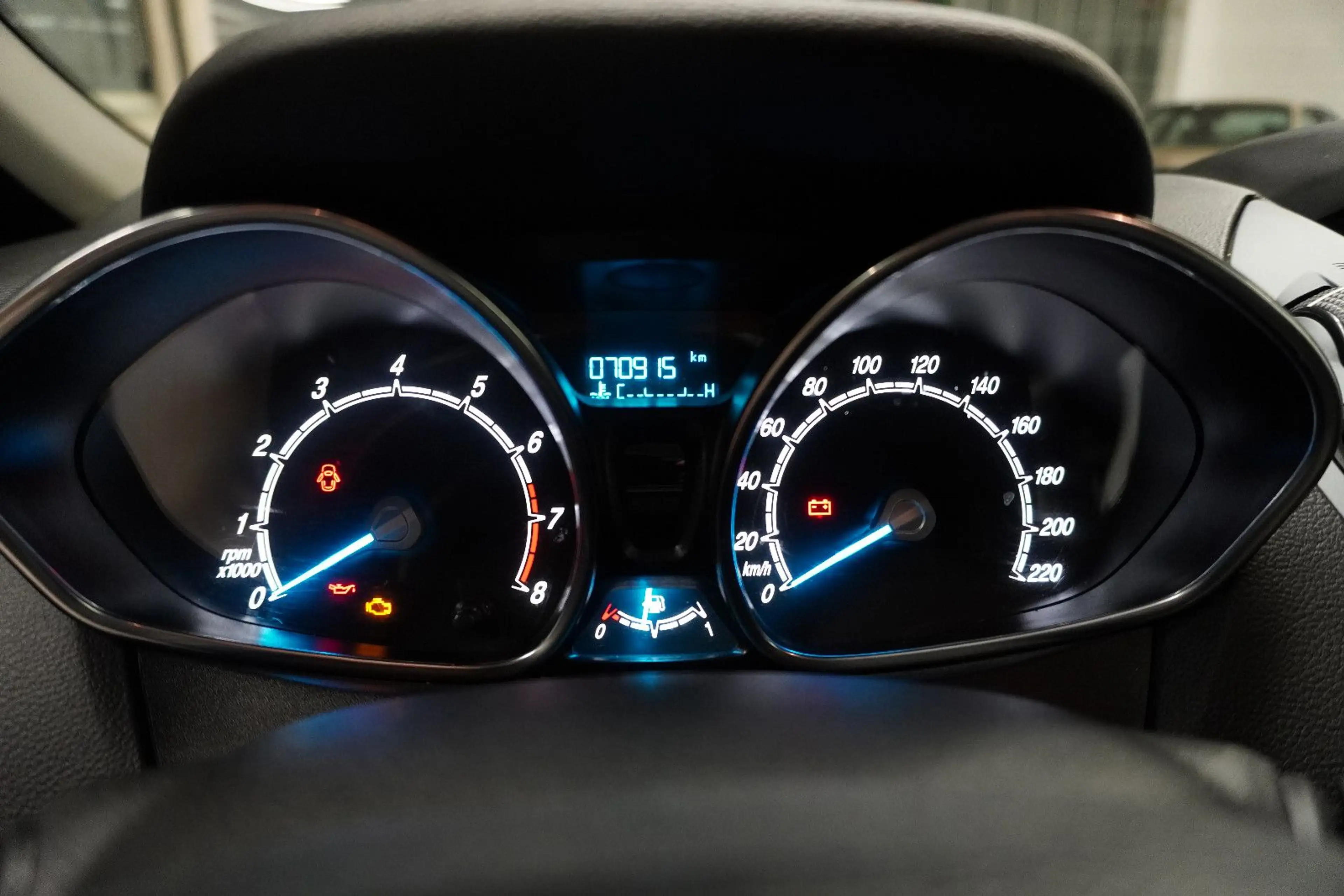 Ford B-Max B-MAX Trend-Cool & Sound P./Winter P. — photo 14