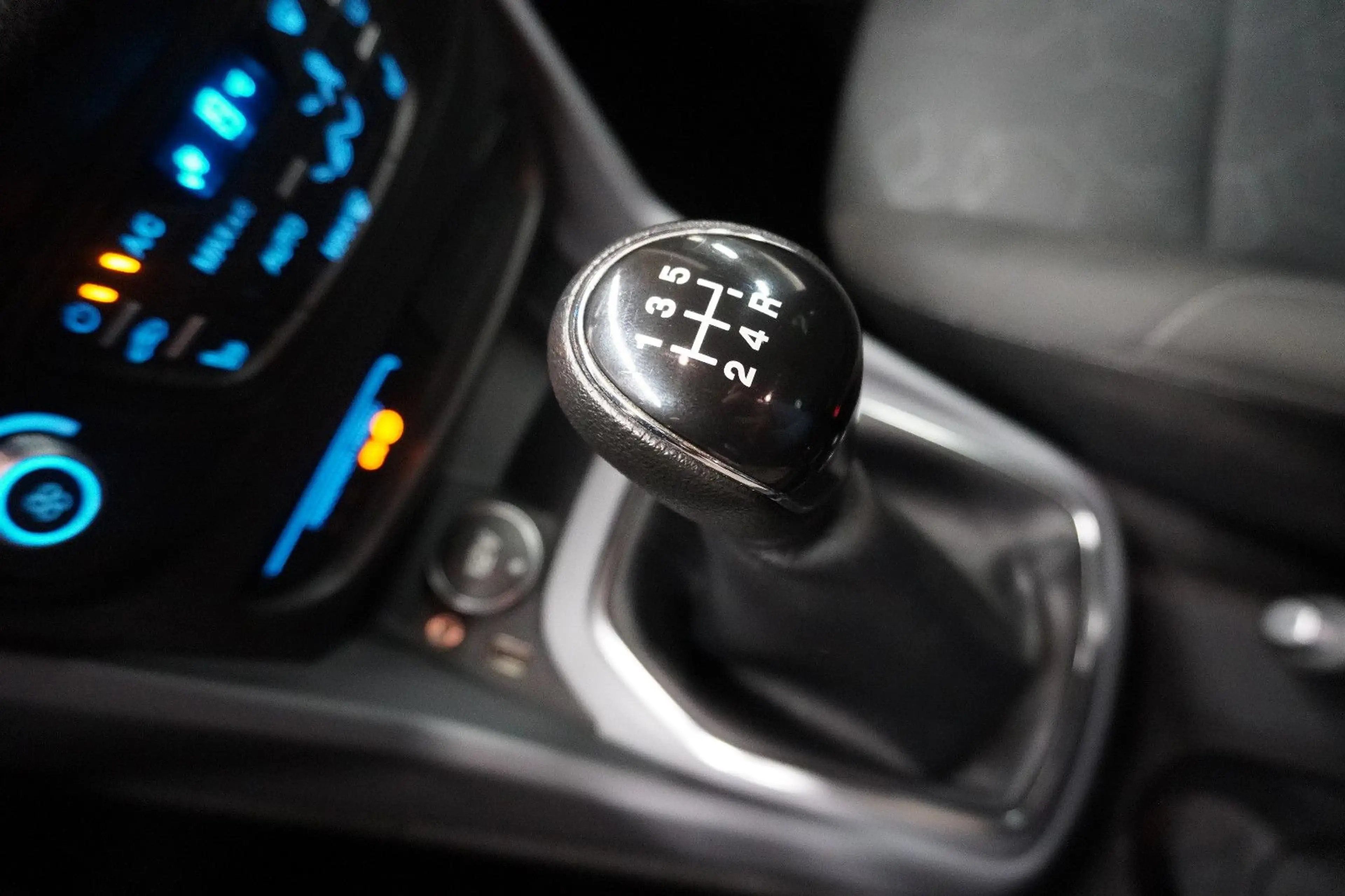 Ford B-Max B-MAX Trend-Cool & Sound P./Winter P. — photo 13