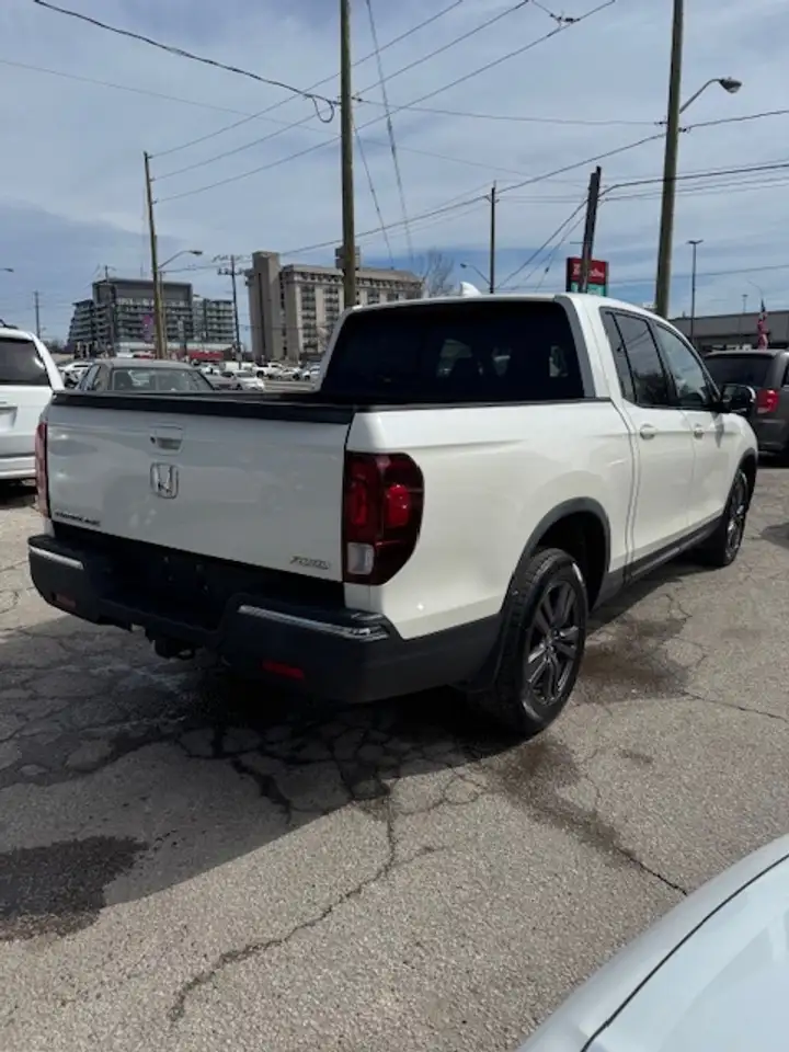 Honda Ridgeline снимка Honda Ridgeline