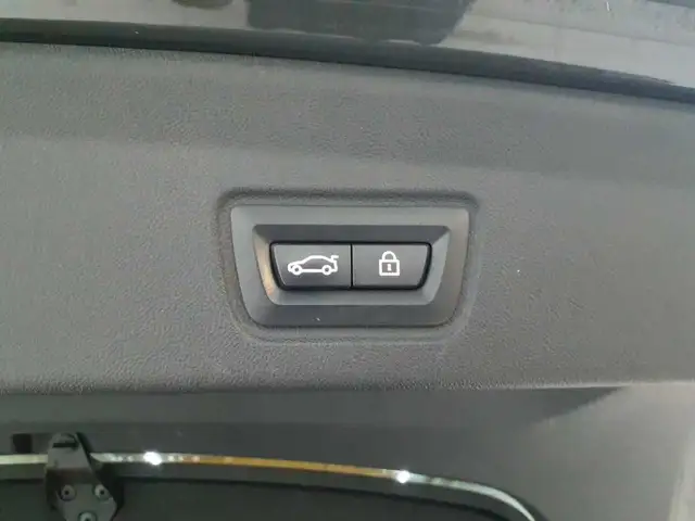 BMW 4 Series view 16