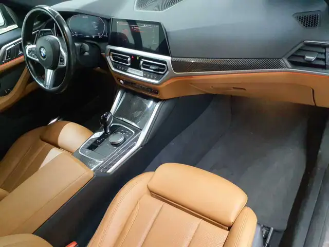 BMW 4 Series view 9