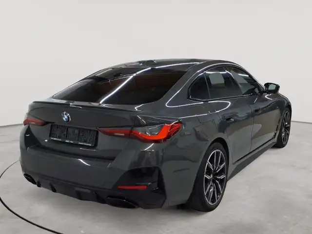 BMW 4 Series view 4