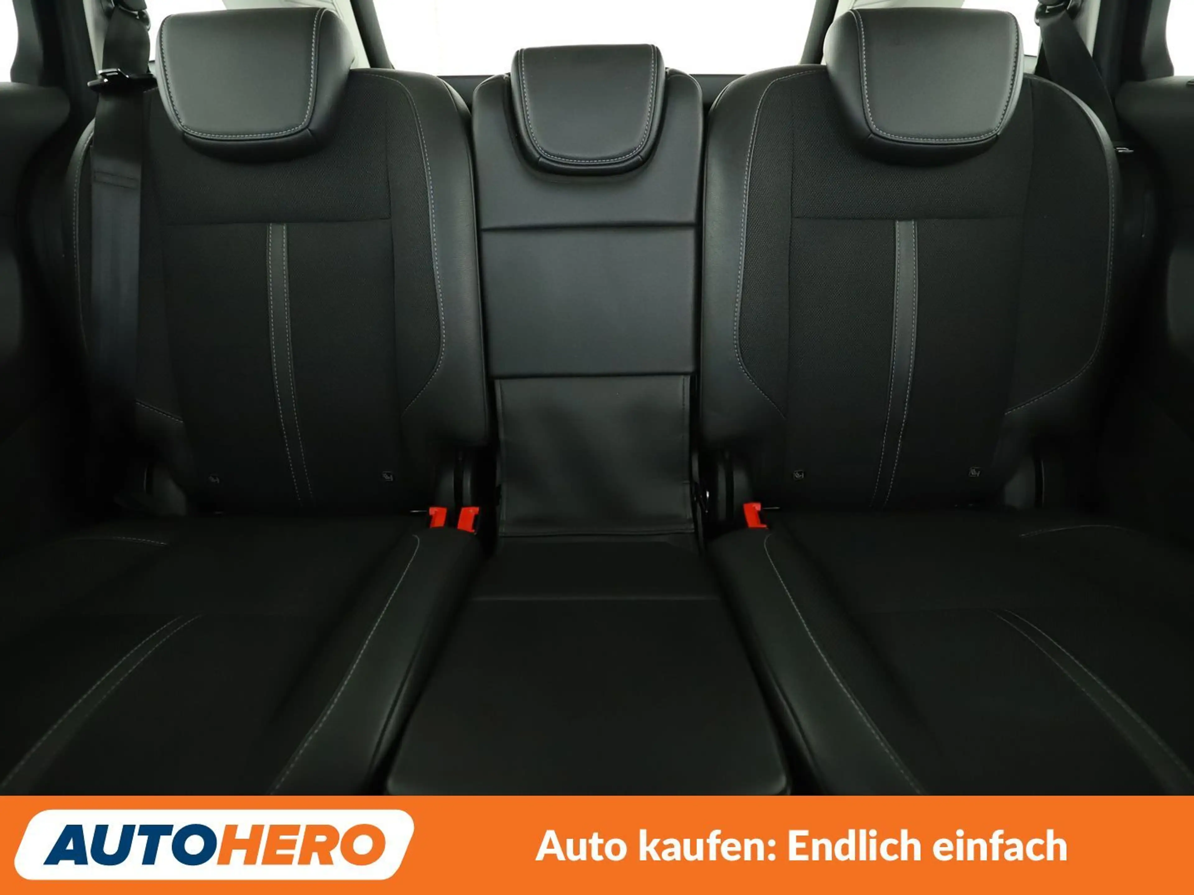 Ford Grand C-Max 1.5 EcoBoost Titanium*NAVI*XENON*PDC*SHZ*KLIMA* — photo 15