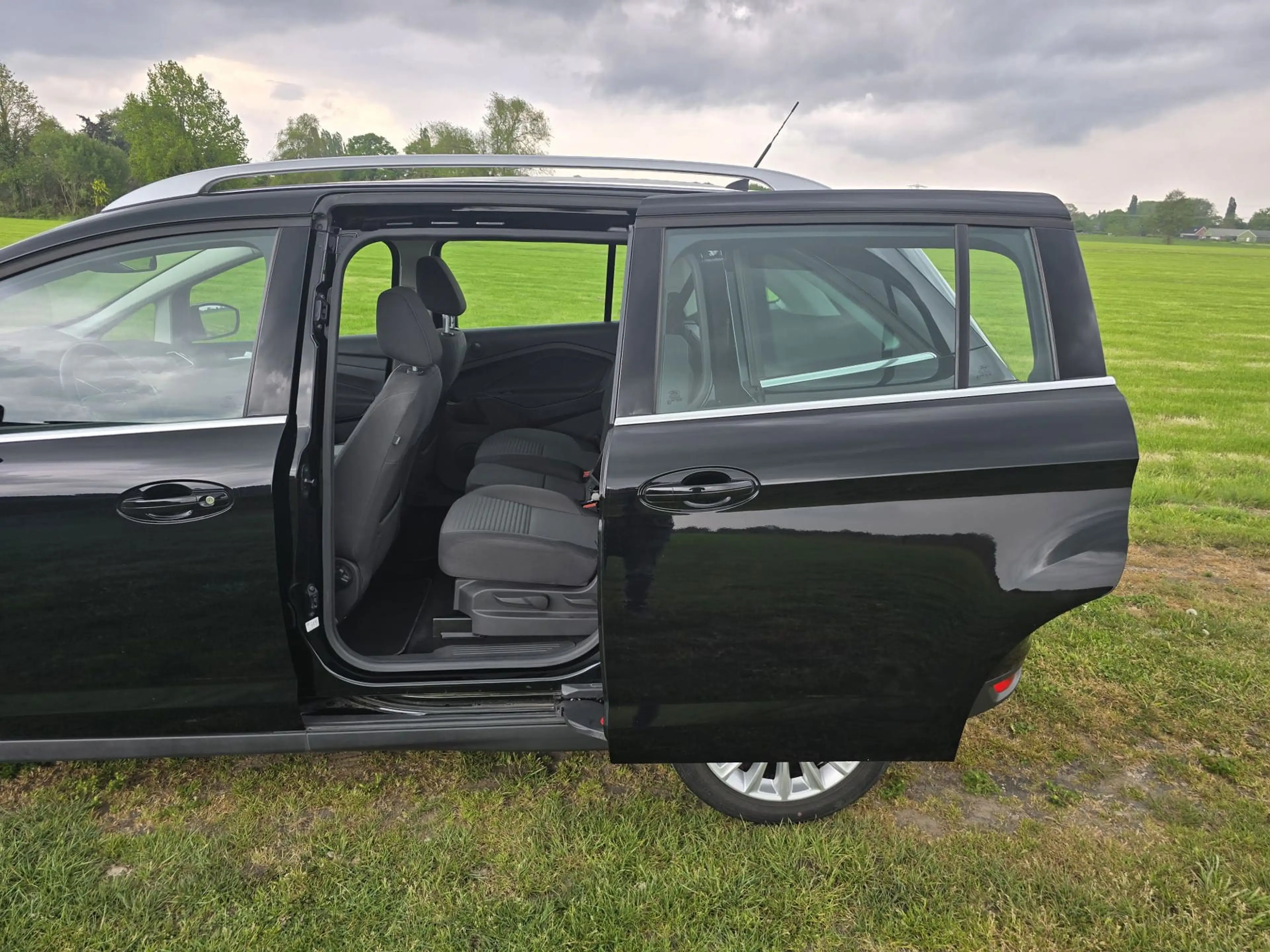 Ford Grand C-Max 1.0 Titanium|1ste eigenaar|Dealer onderhouden|NL-a — photo 8