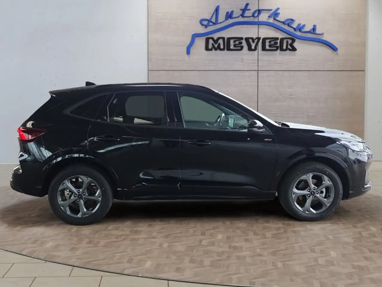 Ford Kuga ST-Line 2,5 FHEV 180PS 5*J.Gar/LED/Navi/Winterp. 6