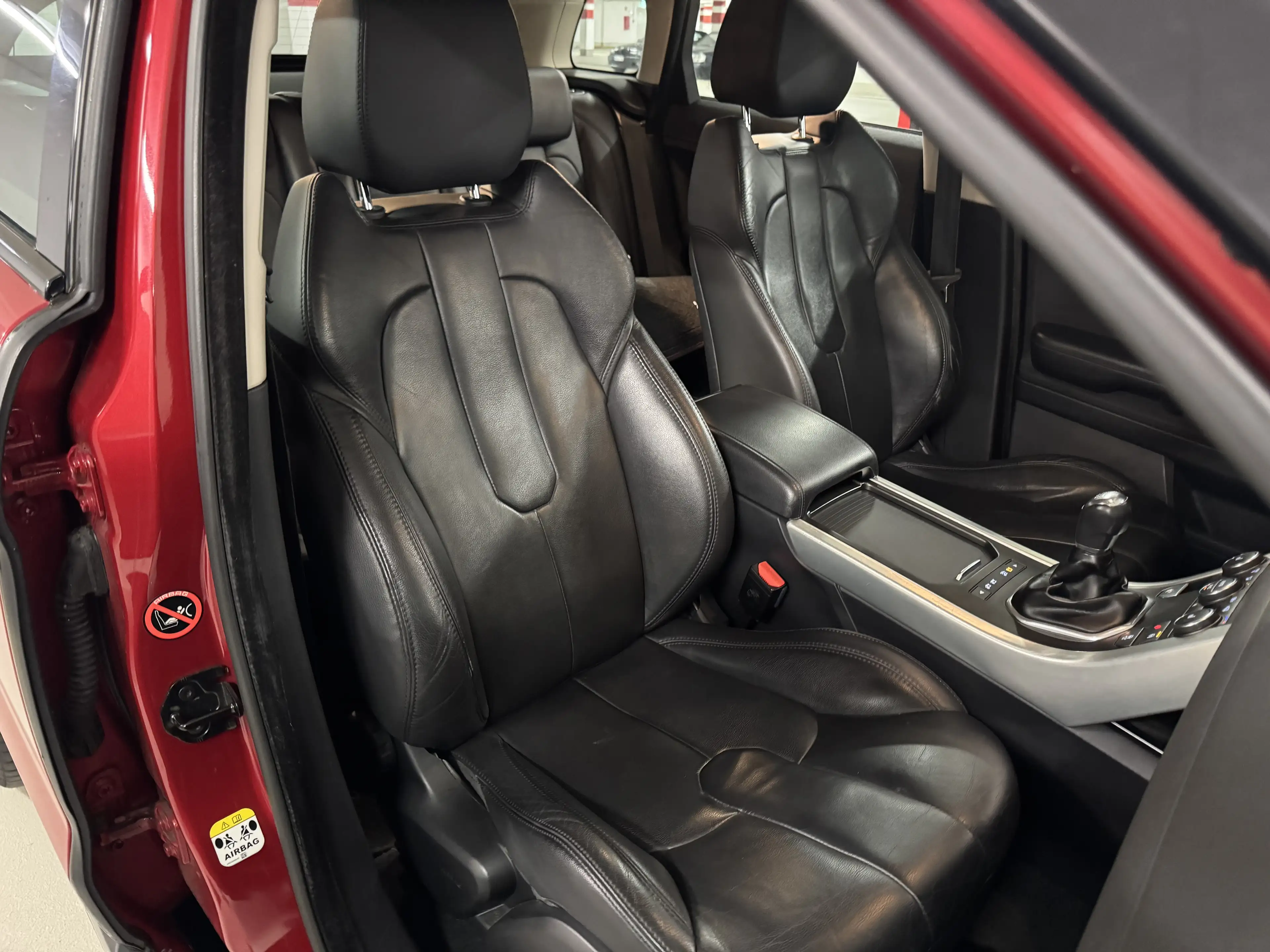 Land Rover Range Rover Evoque 2.2l Pure Allrad — photo 11